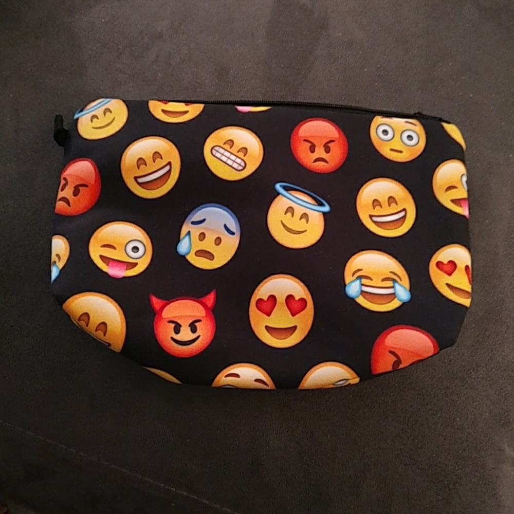 NEW - Cosmetic bag - Emoji